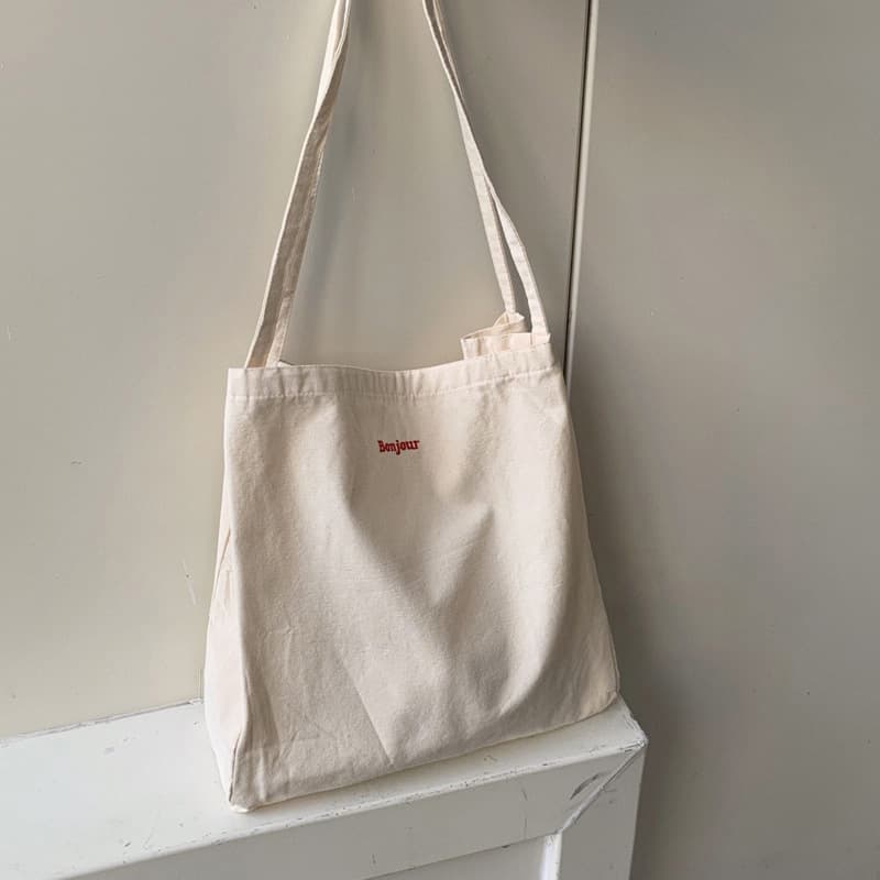 キャンバストート 刺繍入りシンプルトート
